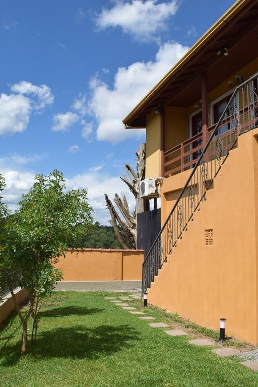 Residencial Dom Celeste Canela Extérieur photo